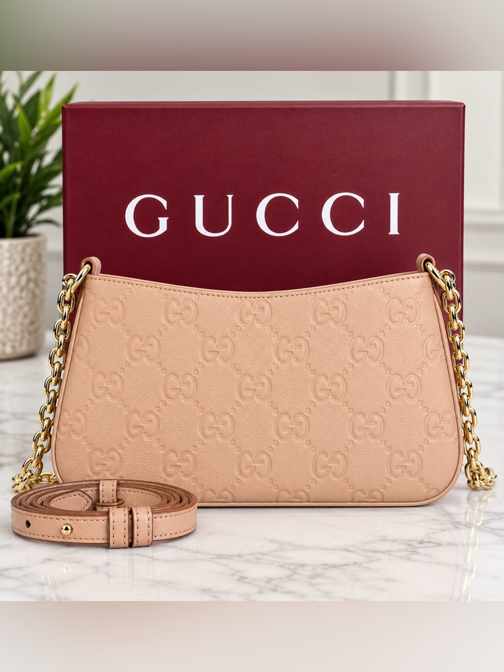 NWT Gucci Blush Embossed GG Leather Shoulder Bag with Gold Chain
